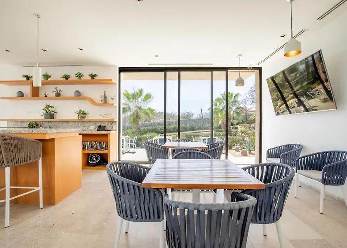 Con Vista Al Arco, Piscina Infinity Y Apartment